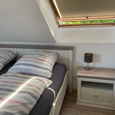 Traumhafte Dachgeschosswohnung Apartment *