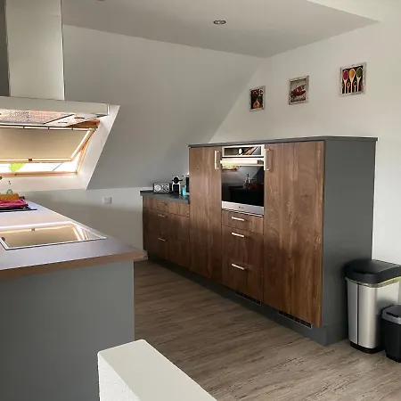 Traumhafte Dachgeschosswohnung Apartment Koenigslutter am Elm