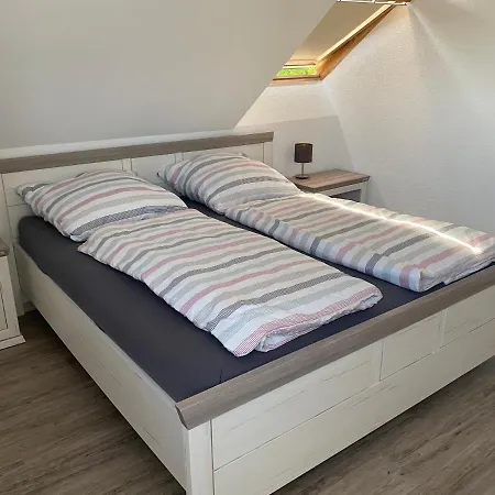 Traumhafte Dachgeschosswohnung * Кёнигслуттер-ам-Эльм