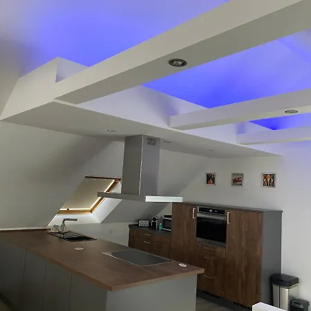 Traumhafte Dachgeschosswohnung Apartment Koenigslutter am Elm