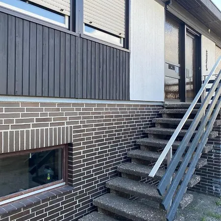 Traumhafte Dachgeschosswohnung Διαμέρισμα *